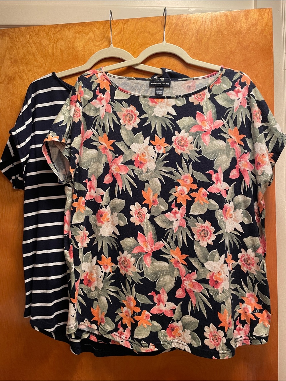 American Living Sleeve Tops - Bundle of 2 Size XL